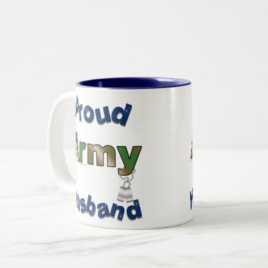 Mok van het leger van Proud Husband (Voorkant links)