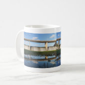 Mok van het meer van Springfield Missouri Dam Coff (Voorkant links)