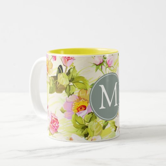 Mok van het  perskoeienmonogram voor Rozen (Voorkant links)