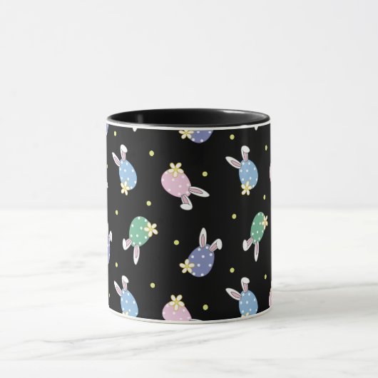 Mok van het zwarte en paaseipatroon (Midden)