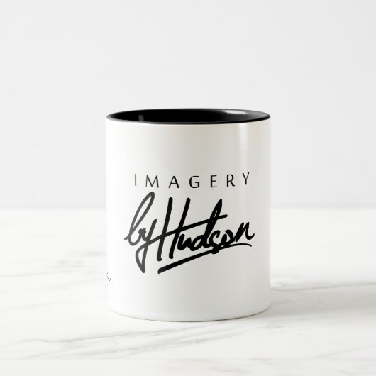 Mok van Hudson (Center)