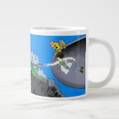 Mok van jumbo-koffie voor robots en Aliens (Rechts)