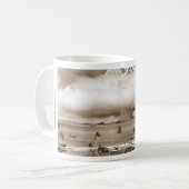 Mok van kernproeven (Voorkant links)