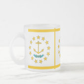 Mok van klein glas, bevroren met vlag Rhode Island (Links)