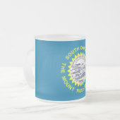 Mok van klein glas, bevroren met vlag South Dakota (Voorkant links)