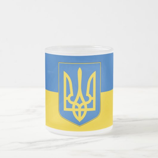 Mok van klein glas, voorgekookt, met Oekraïense vl (Center)