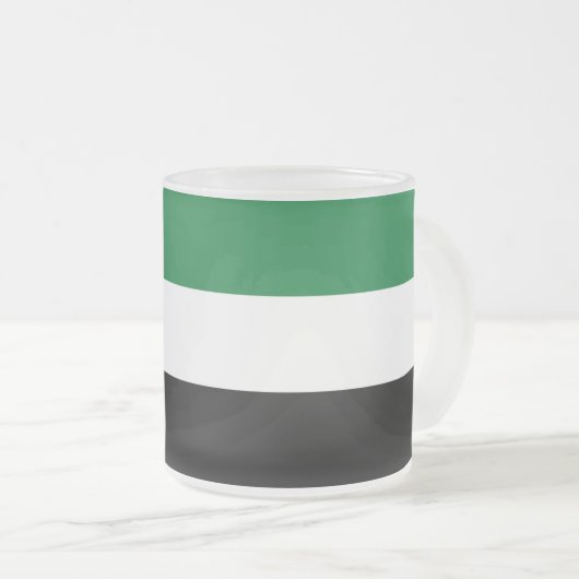 Mok van klein glas, voorgevroren (Voorkant rechts)