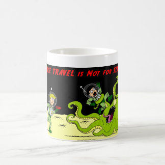 Mok van koffie in het herfstmeer "SPACE TRAVEL"