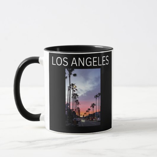 Mok van koffie in Los Angeles (Links)