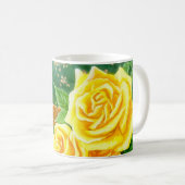 Mok van koffiekkoffie met gele rozen (Voorkant rechts)