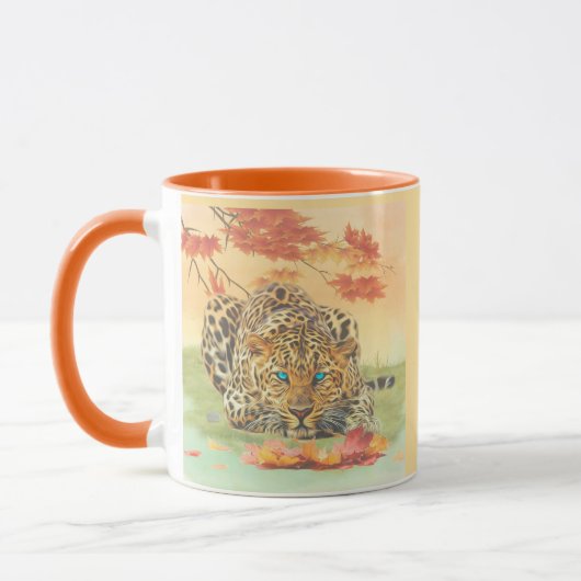 Mok van leopard art koffie (Links)