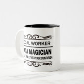 Mok van maatschappelijk werkers (Voorkant links)