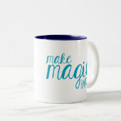 Mok van Magic Happen Typografie (Voorkant rechts)