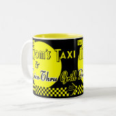 Mok van Moms Taxi en drive-Thru Grill Coffee (Voorkant links)