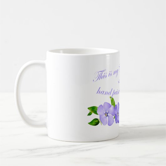 Mok van periwinkle-koffie (Links)