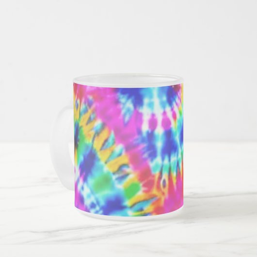 Mok van regenboogkleurige djesskoffie (Voorkant links)