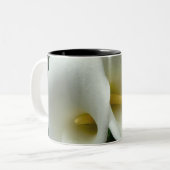 Mok van rum lilies (Voorkant links)