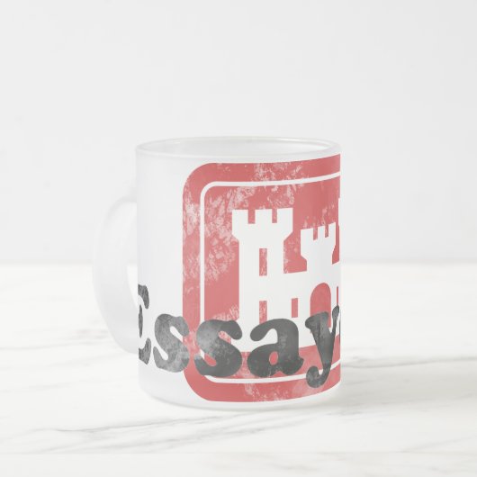 Mok van technici Essayons (Voorkant links)