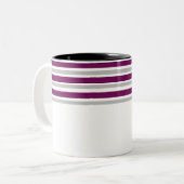 Mok van topkwaliteit met paarse voering. (Voorkant links)