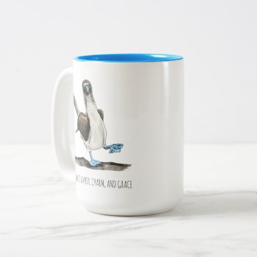 Mok van tweetone koffie met blauw-voetgebaseerde v (Voorkant links)