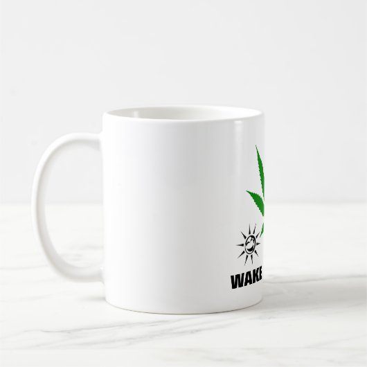 Mok van wasbakkoffie (Links)