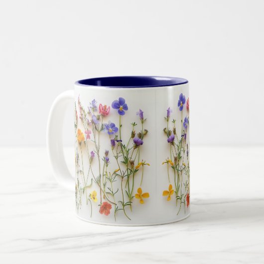Mok van wilde bloemen koffie (Voorkant links)