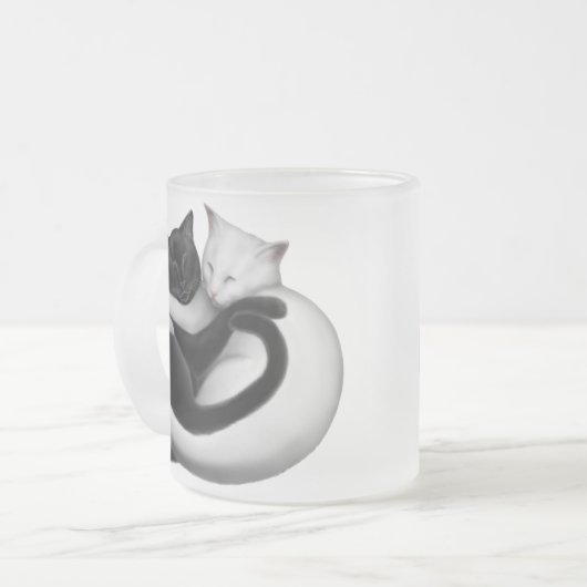 Mok van zwarte en witte katten (Voorkant links)