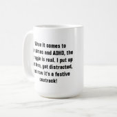 Mok voor ADHD-vechter terwijl het onder ogen zien (Voorkant links)