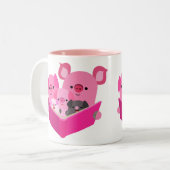 Mok voor Cute Reading Cartoon Pig Family (Voorkant links)