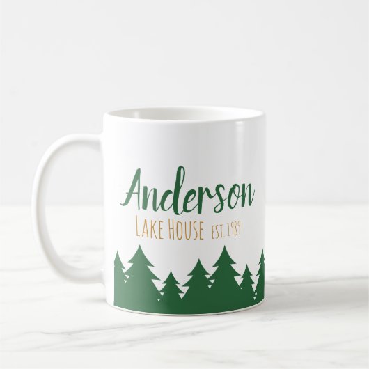 Mok voor gepersonaliseerde Lake House & Pine Trees (Links)