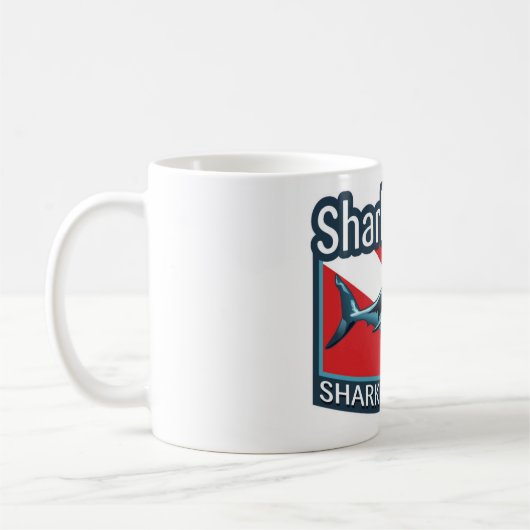 Mok voor haaiduikkoffie. (Links)