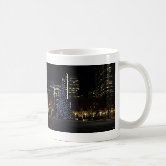 Mok voor kerstkoffie in het centrum van Dallas (Rechts)