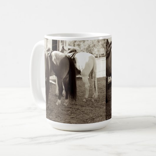 Mok voor paardenknoppen (Voorkant links)