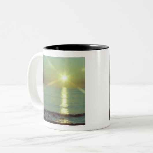 Mok voor soennitische koffie (Voorkant links)