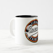 Mok voor tweetone koffie in de voetbalkampioen Bra (Voorkant links)