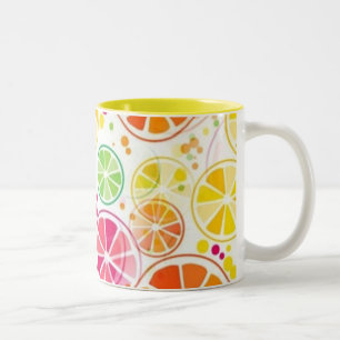 Mok voor zomerfruitkleuren