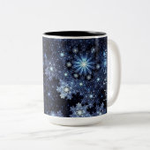 Mok wintery Blue Snowflake Pattern (Voorkant rechts)