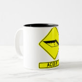 Mok Zure put (Voorkant links)