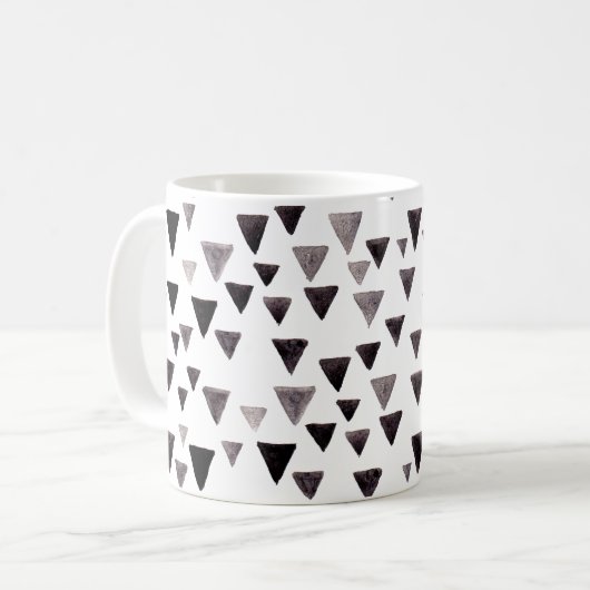 Mok zwarte driehoeken (Voorkant links)