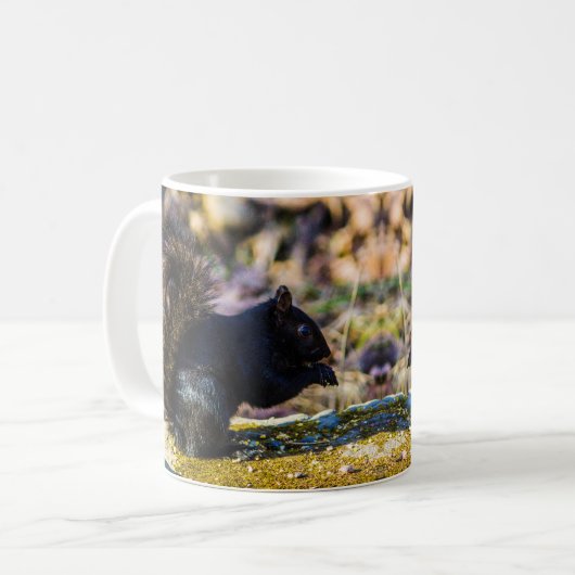 Mok zwarte eekhoorn (Voorkant links)