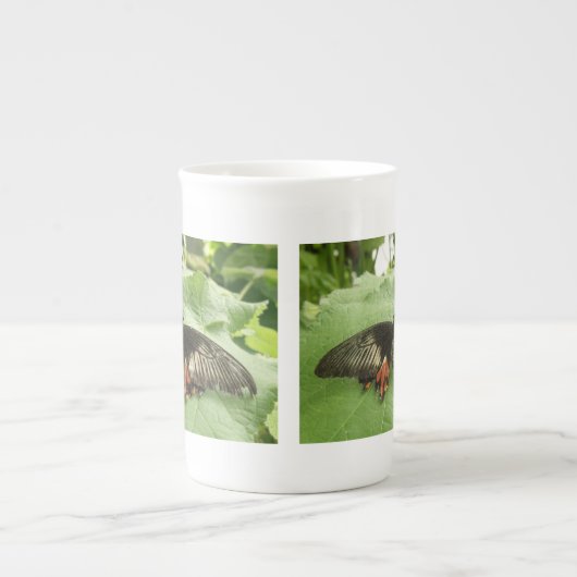  Mok zwarte rode en goudvlinder (Voorkant)