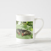  Mok zwarte rode en goudvlinder (Rechts)