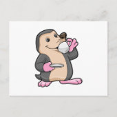 Mol met kopje koffie en schoteltje briefkaart (Voorkant)