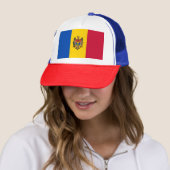Moldova Vlag Trucker Pet (In situ)