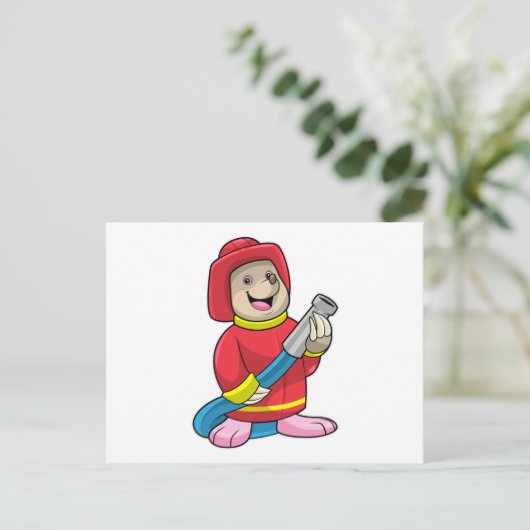 Mole als brandweerman met slang briefkaart (Staand voorkant)