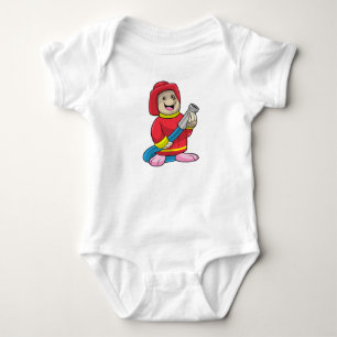 Mole als brandweerman met slang romper