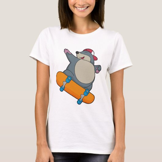 Mole als Skater met skateboard T-shirt (Voorkant)
