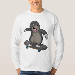 Mole als Skater met skateboard T-shirt