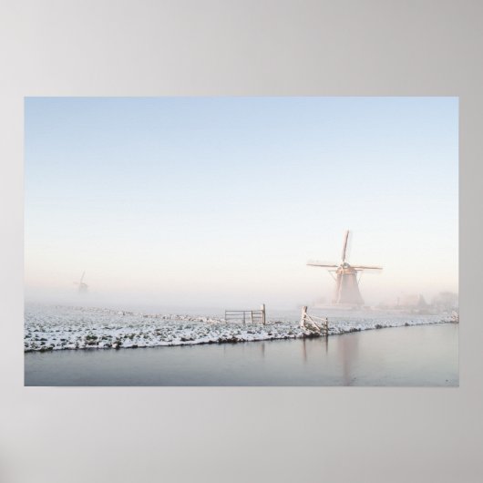 Molen in de sneeuw in de winter poster (Voorkant)