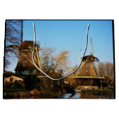 Molens in Nederlands landschap. Groot Cadeauzakje (Voorkant)